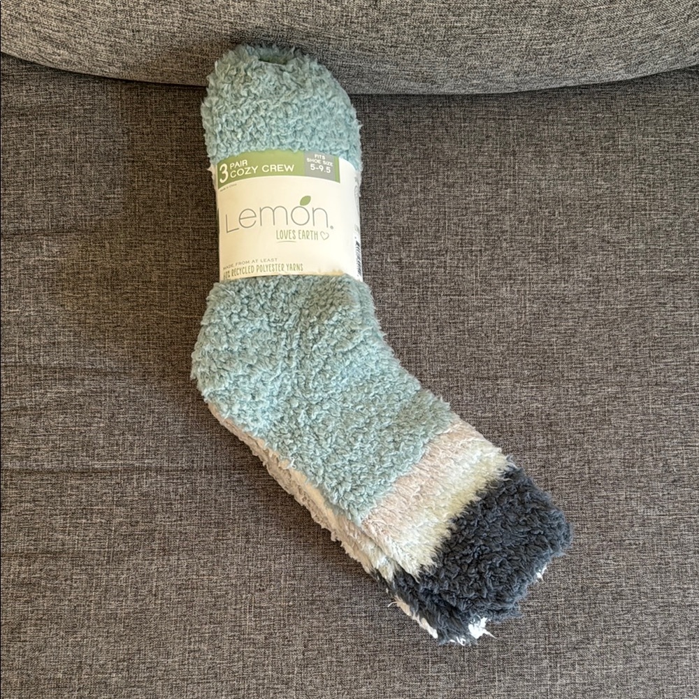 NWT Lemon Casual 3 Pair Cozy Crew Socks